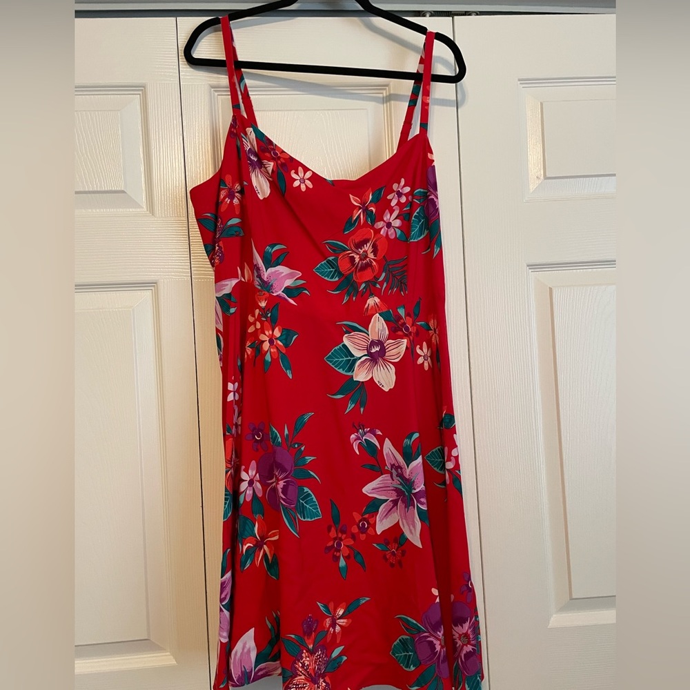 NWT Floral Hawaiian dress with spaghetti straps